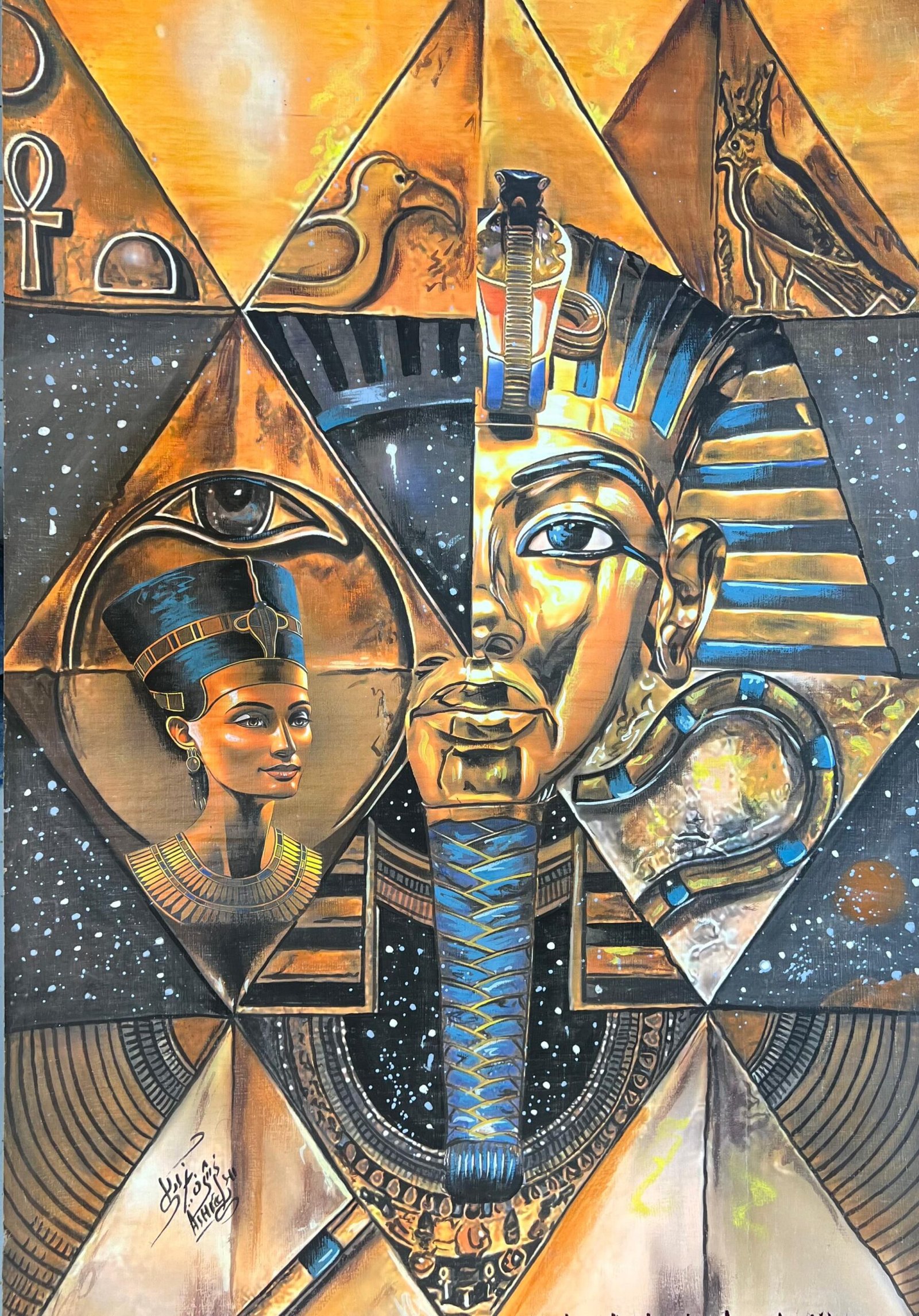 Nefertiti Tutankhamun Geometric Pyramids Gold